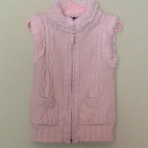 Gap sweater vest
